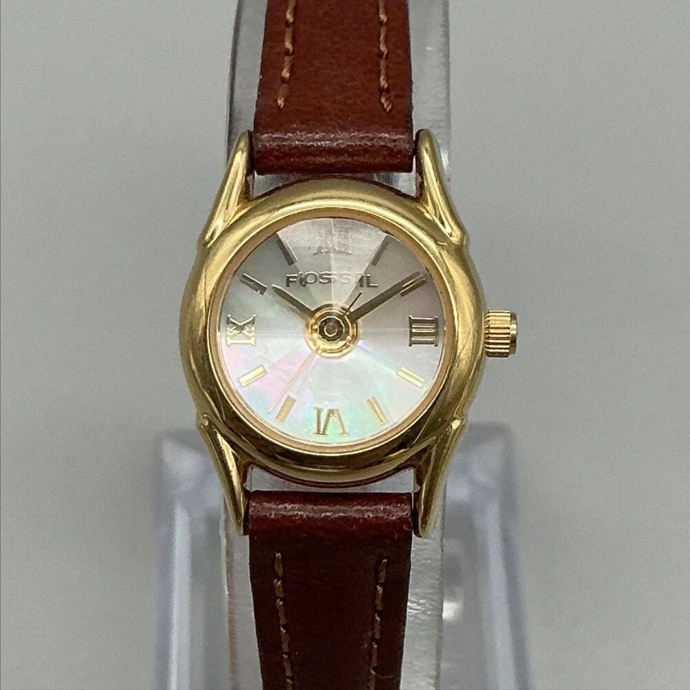 Fossil Womens Watch 19mm Rivoli MOP Brown Leather Gold Tone PC-9536 Quartz 30M